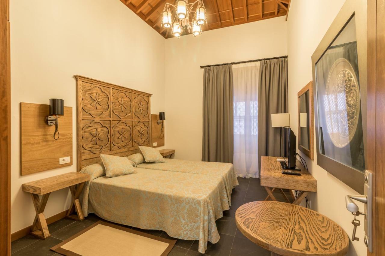 Apartamentos Emblematicos Ki_Tapenas Santa Cruz de la Palma  Extérieur photo